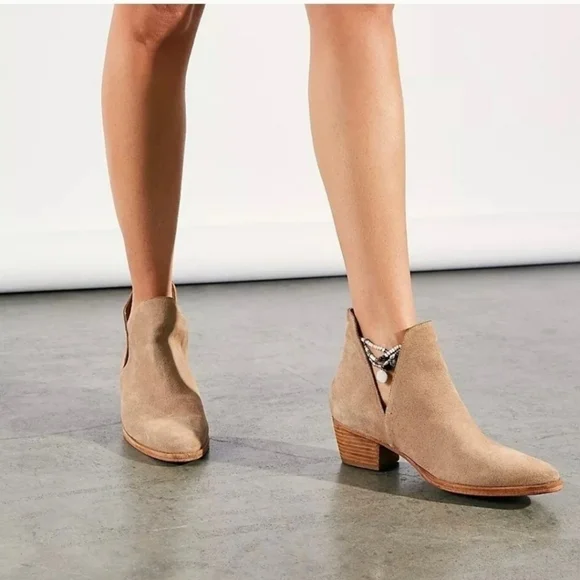 Free People Charm Camel Tan Suede Leather Pointed Toe Chunky Ankle Boots Booties - Picture 9 of 9